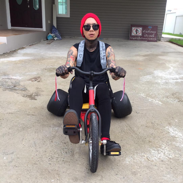 เด็กเช็ดรถของแจ๊สสชวนชื่น แบบนี้เอง น่ารักมากๆ